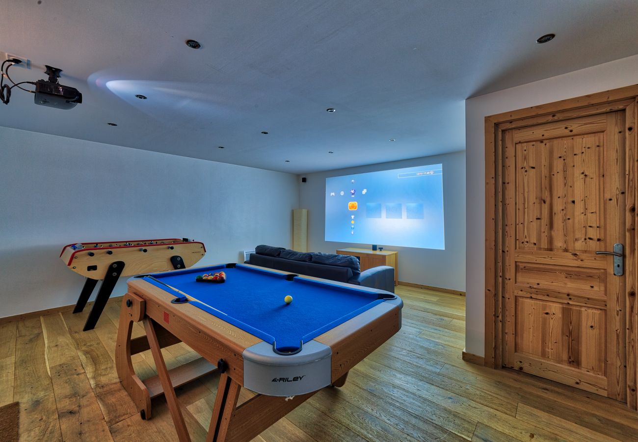 Salle de jeux spacieuse