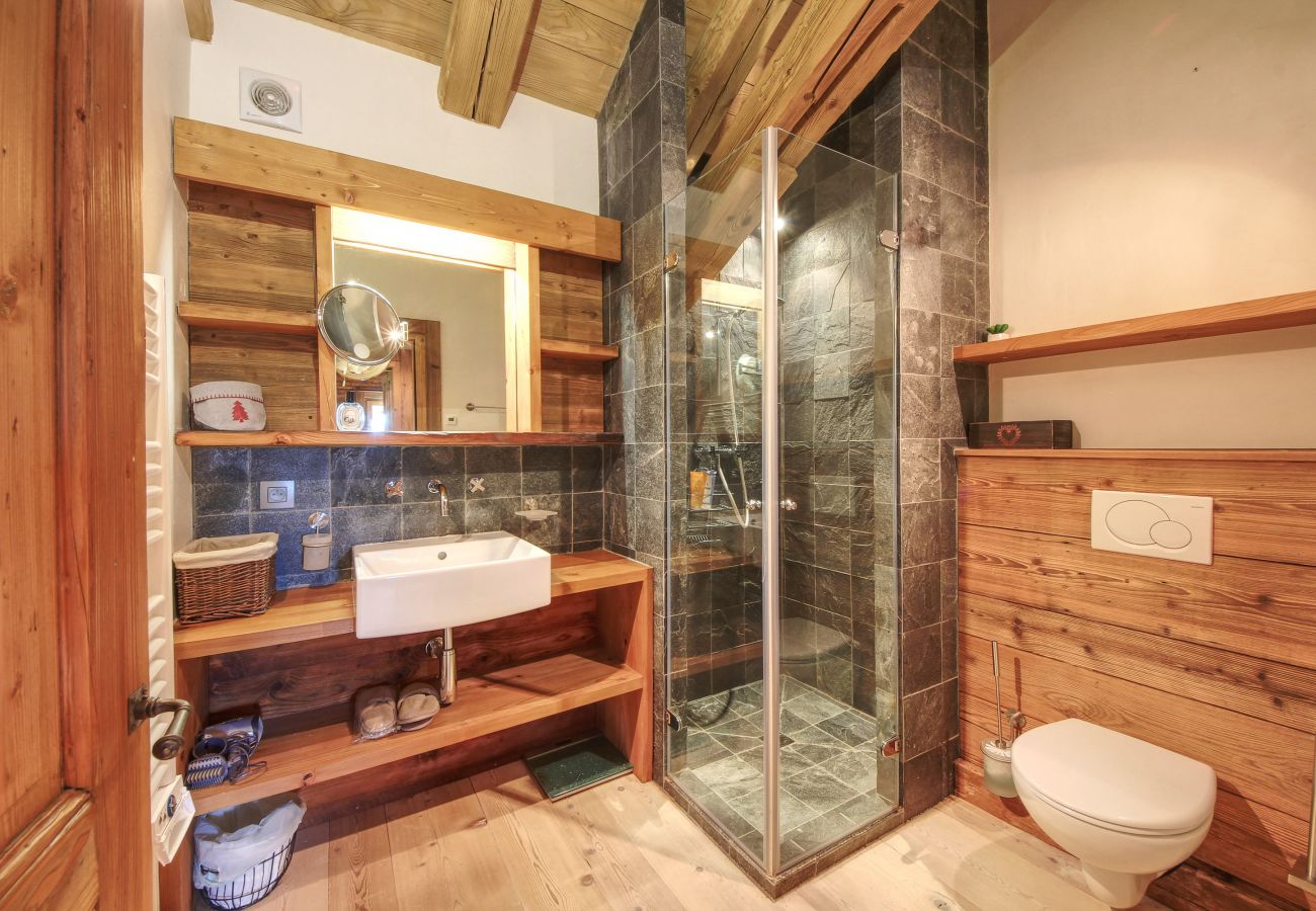 Chalet à Chamonix-Mont-Blanc - Milano - Alpine chalet with huge jacuzzi