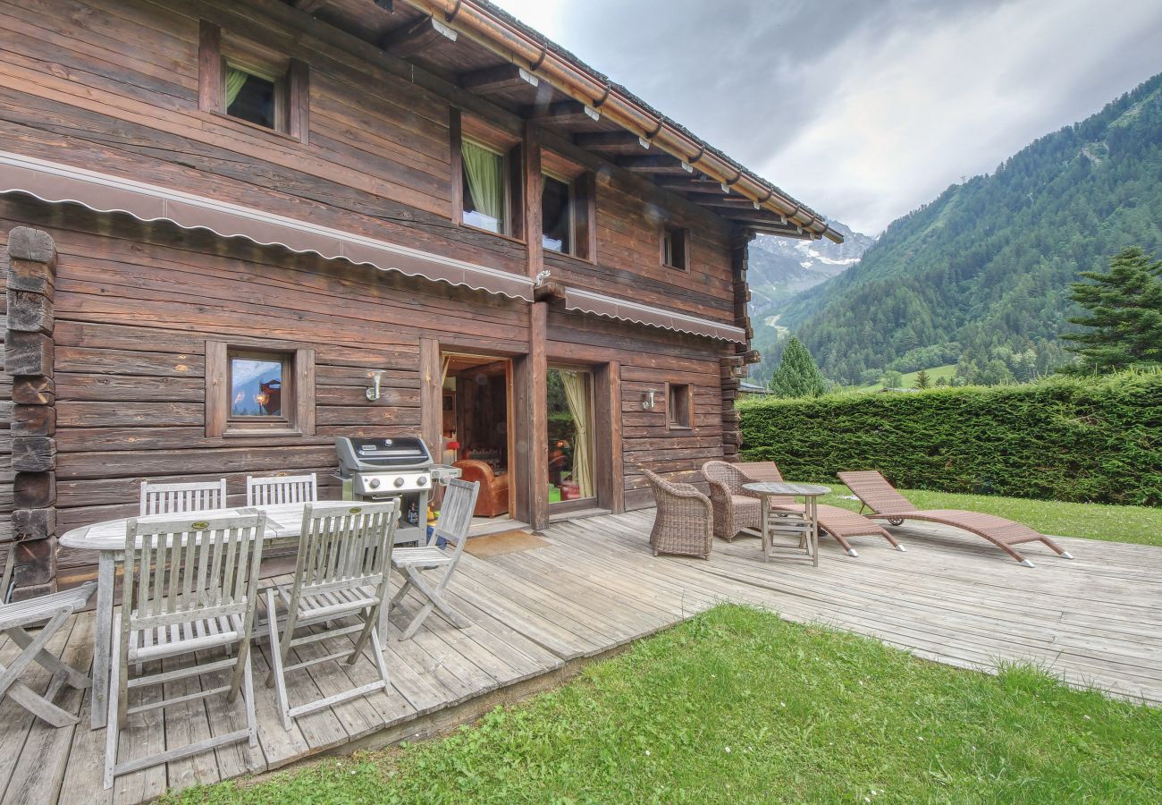 Chalet à Chamonix-Mont-Blanc - Milano - Alpine chalet with huge jacuzzi