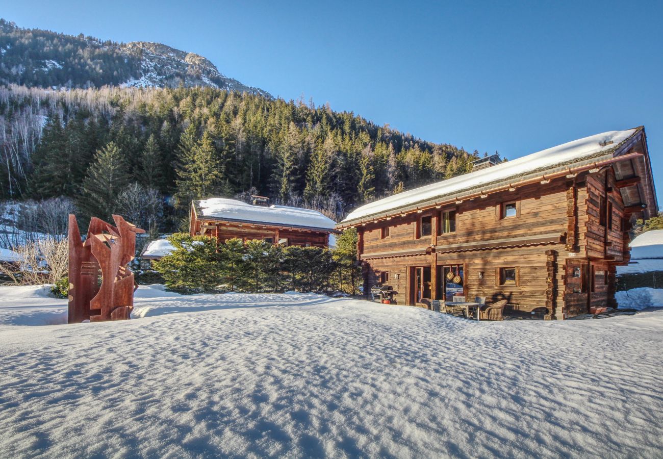 Chalet à Chamonix-Mont-Blanc - Milano - Alpine chalet with huge jacuzzi