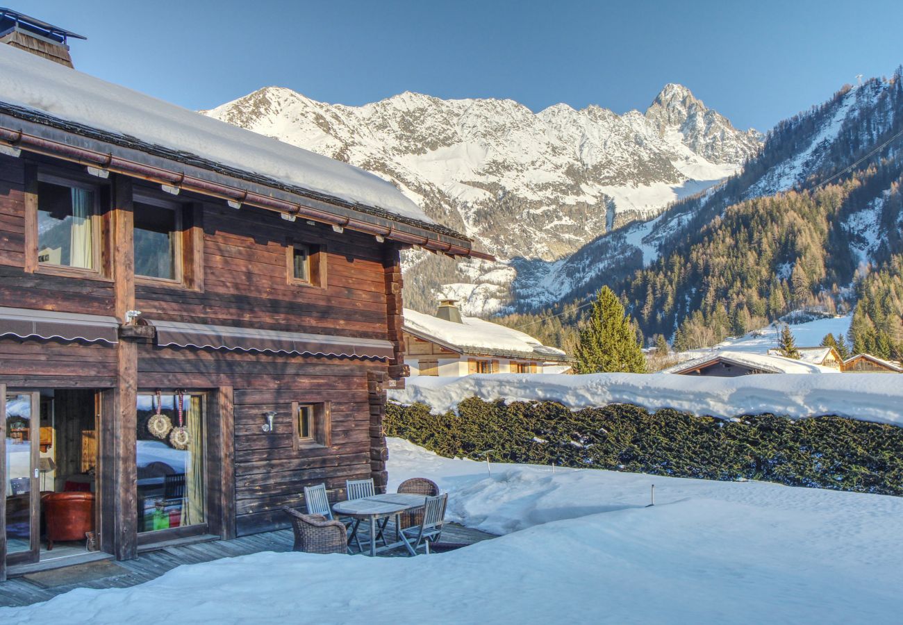 Chalet à Chamonix-Mont-Blanc - Milano - Alpine chalet with huge jacuzzi