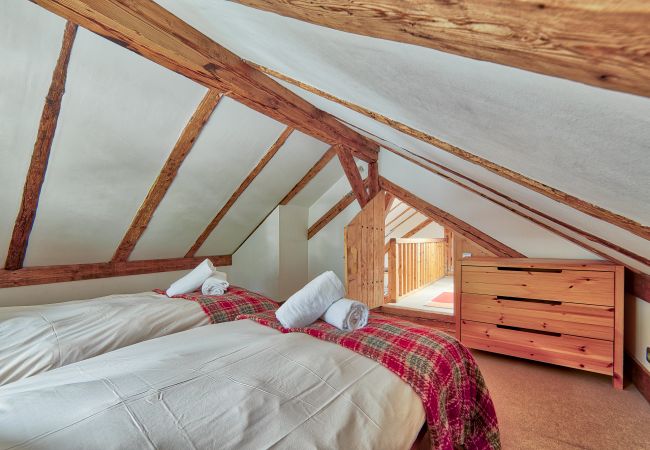 Chalet in Chamonix-Mont-Blanc - Chalet Heidi Chalet in Chamonix-Mont-Blanc - Chalet Heidi