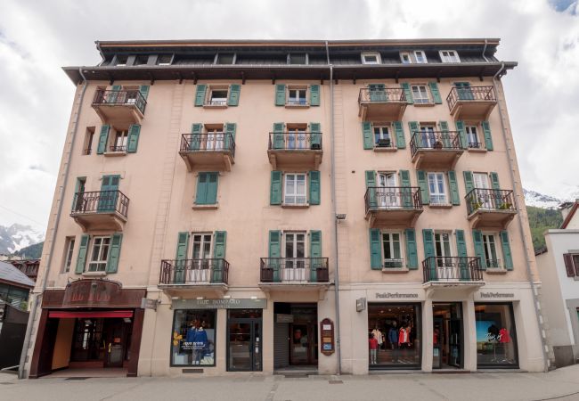 Apartment in Chamonix-Mont-Blanc - Paccard: Residence Le Lutetia Apartment in Chamonix-Mont-Blanc - Paccard: Residence Le Lutetia