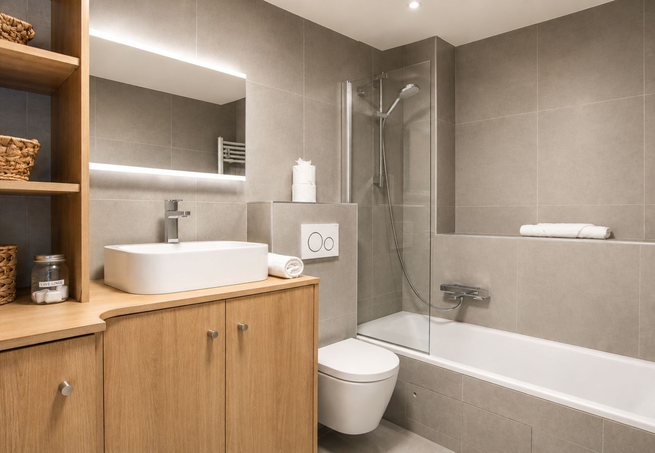 Apartment in Chamonix-Mont-Blanc - Apartment Picasso | Chamonix Centre