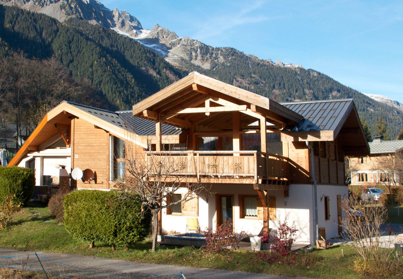 Chalet in Chamonix-Mont-Blanc - Chalet Minouche