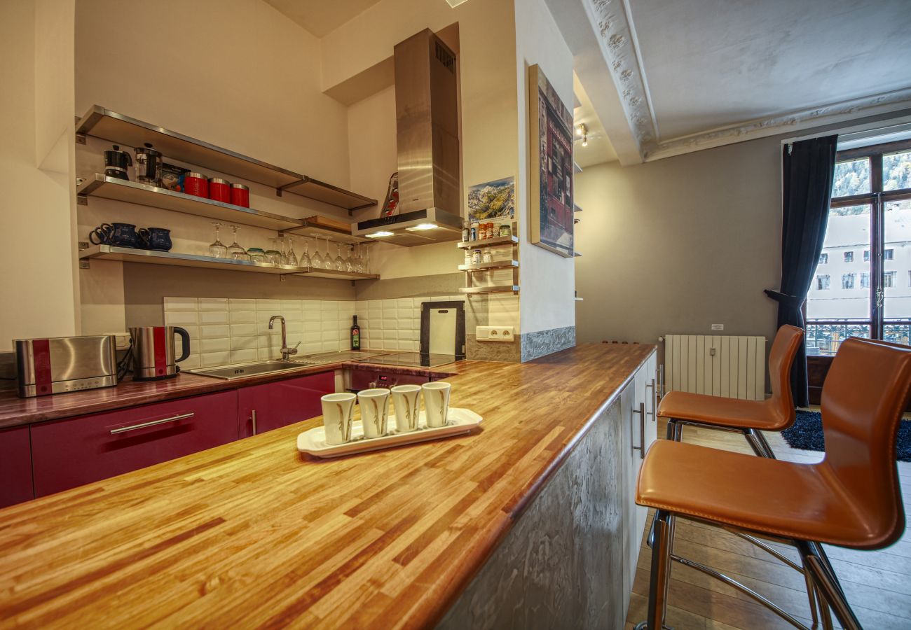Apartment in Chamonix-Mont-Blanc - Apartment Royale