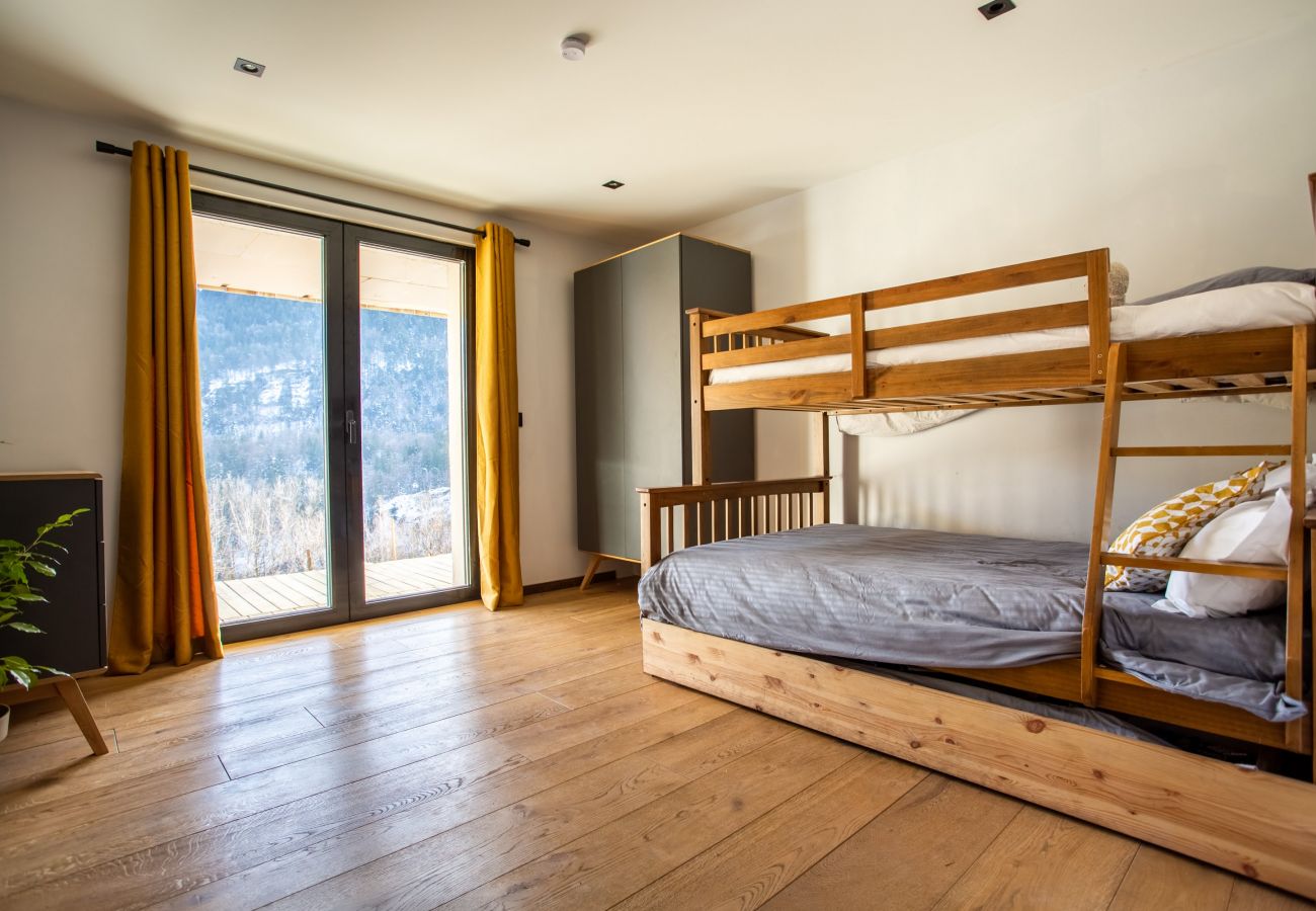 Chalet in Servoz - Chalet Asgard