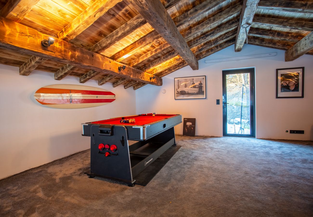 Chalet in Servoz - Chalet Asgard