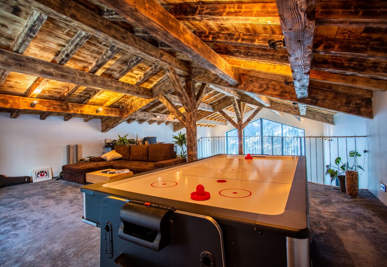 Chalet in Servoz - Chalet Asgard