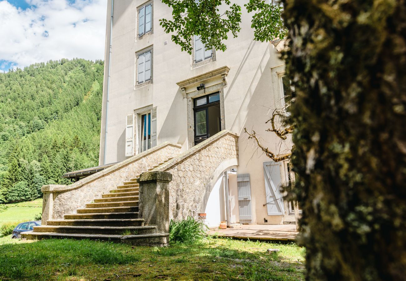 Apartment in Chamonix-Mont-Blanc - Whymper's View Chamonix