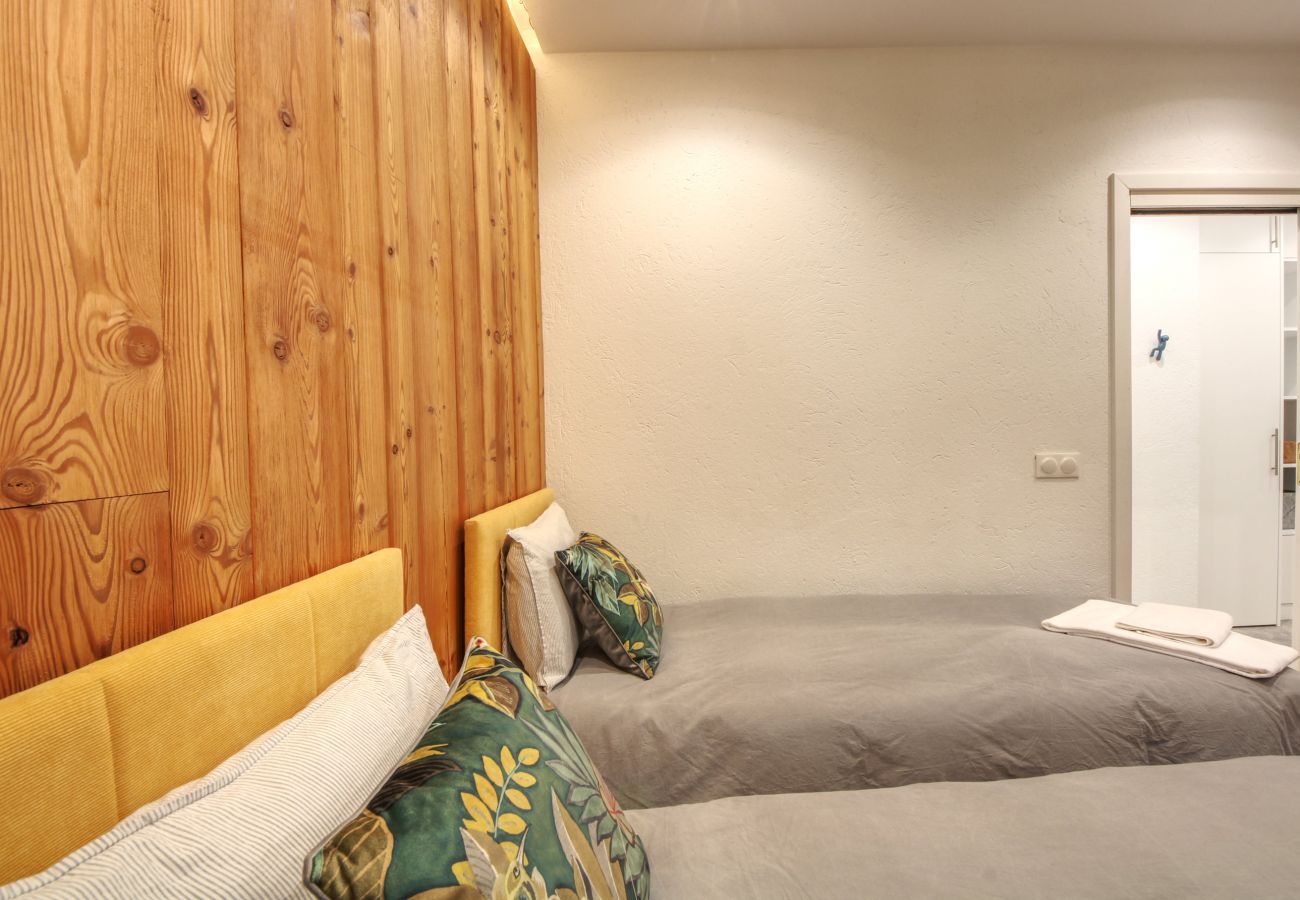 Apartment in Chamonix-Mont-Blanc - Apartment Bonatti 202