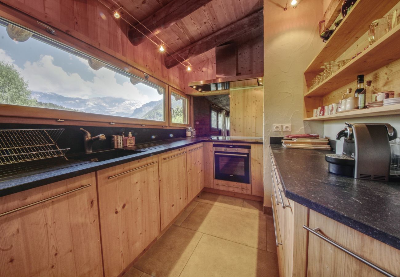 Chalet in Les Houches - Chalet Pêle-Mêle