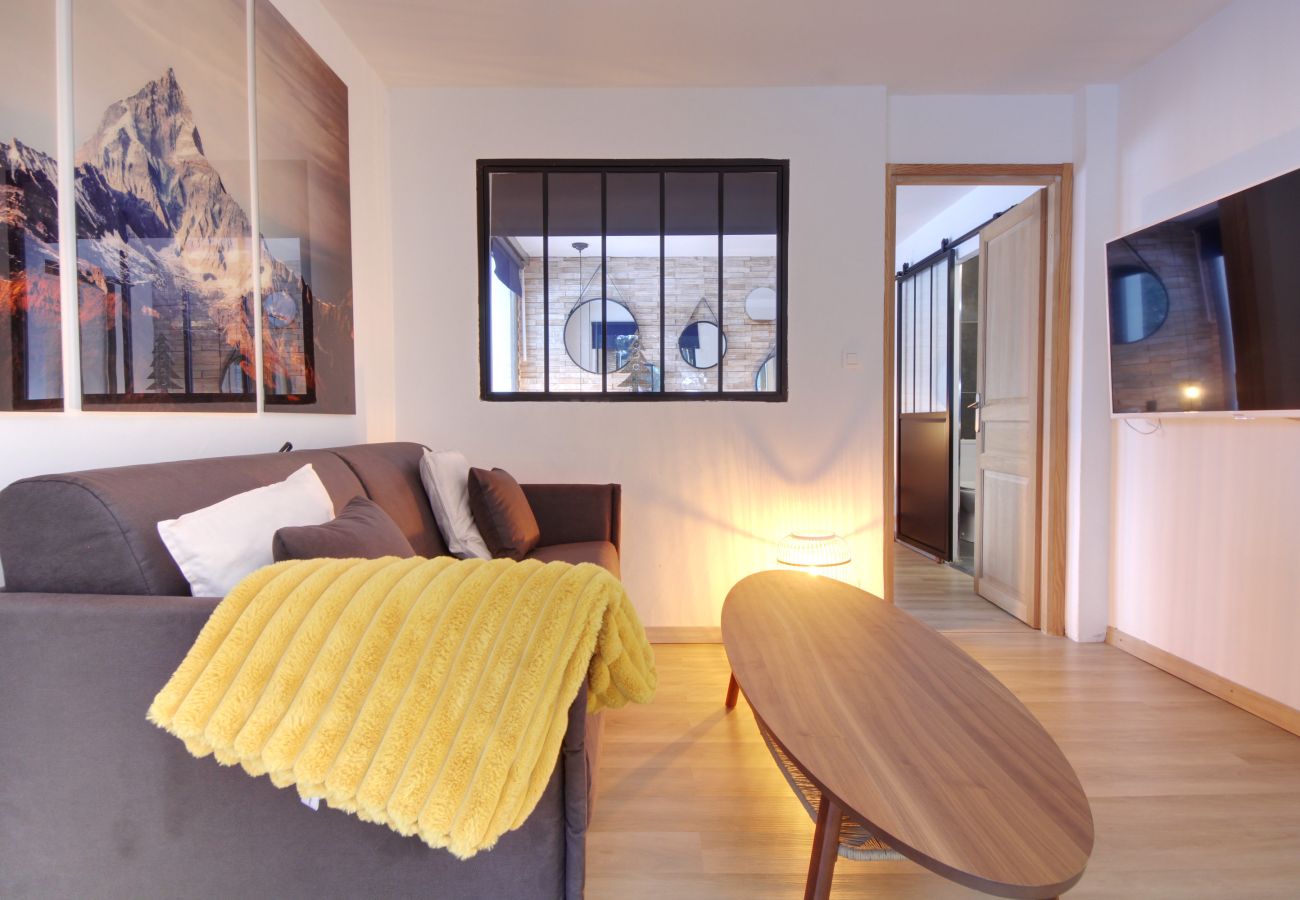 Apartment in Chamonix-Mont-Blanc - Apartment Sierra