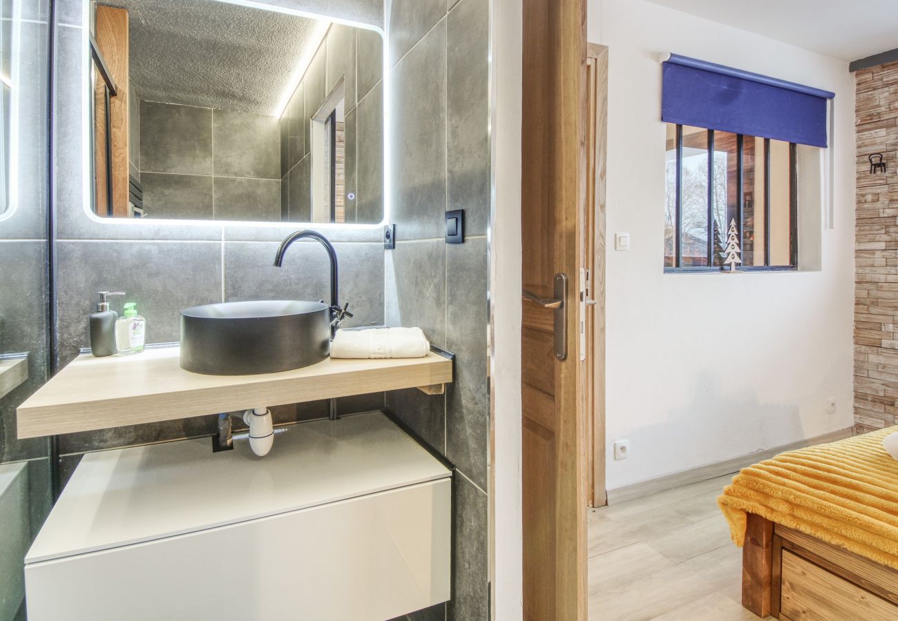 Apartment in Chamonix-Mont-Blanc - Apartment Sierra